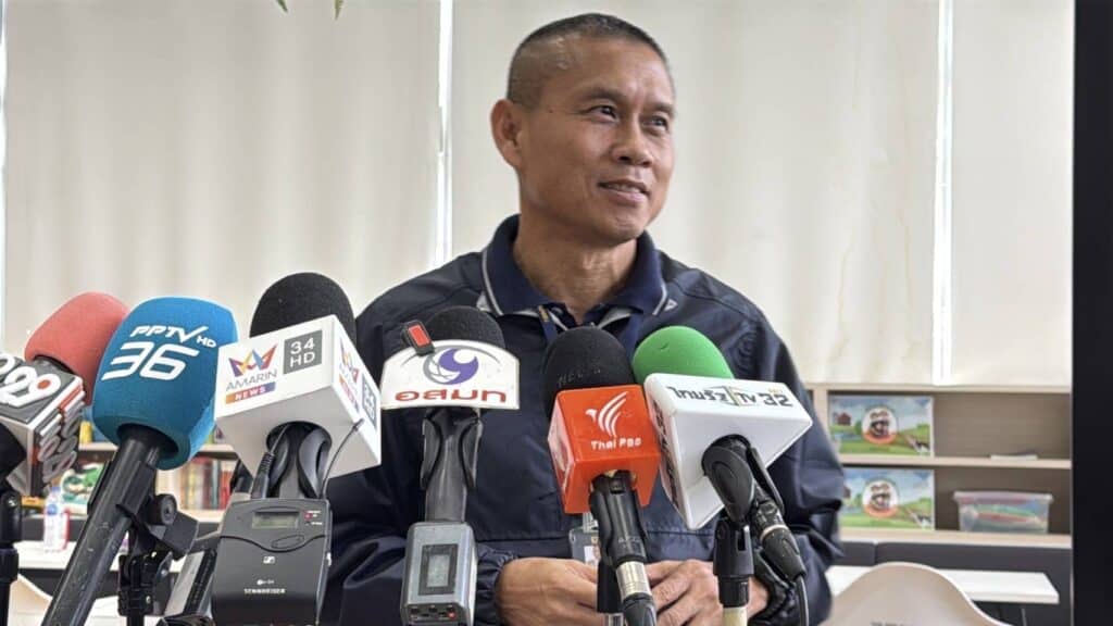 สอบปากคำเพิ่ม "เจ๊อ้อย" เร่งทำสำนวนคดีทนายตั้มให้อัยการ สอบปากคำเพิ่ม "เจ๊อ้อย" เร่งทำสำนวนคดีทนายตั้มให้อัยการ