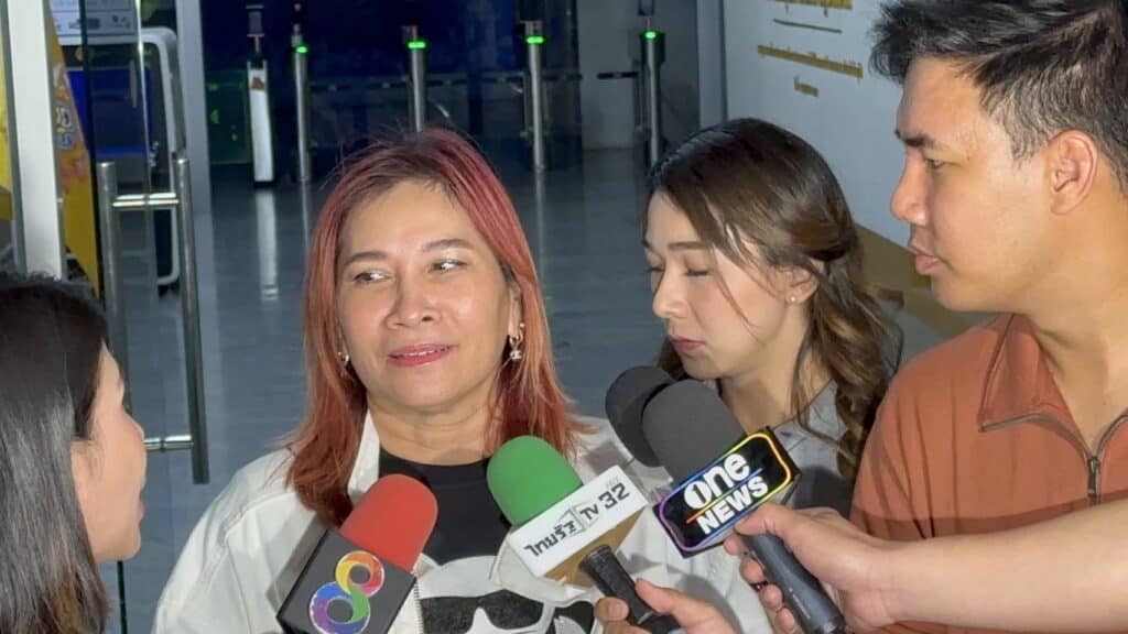 สอบปากคำเพิ่ม "เจ๊อ้อย" เร่งทำสำนวนคดีทนายตั้มให้อัยการ สอบปากคำเพิ่ม "เจ๊อ้อย" เร่งทำสำนวนคดีทนายตั้มให้อัยการ