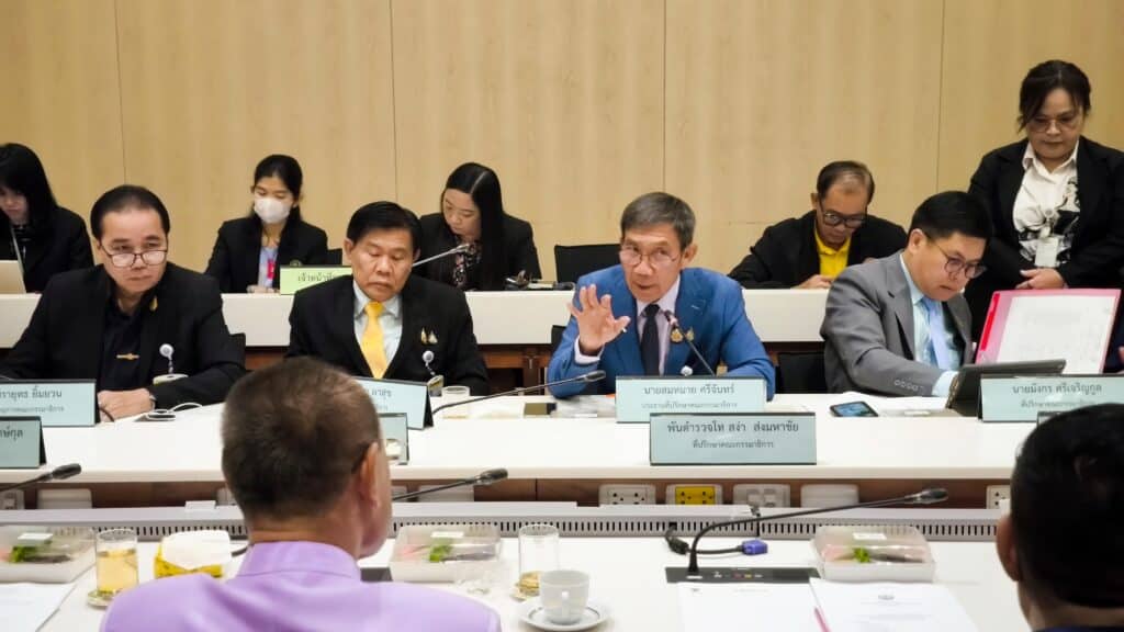 สว.ชี้เหตุระเบิดโรงงานปราจีนบุรี สะท้อนปัญหาใช้กฎหมาย-บกพร่องด้านปลอดภัย สว.ชี้เหตุระเบิดโรงงานปราจีนบุรี สะท้อนปัญหาใช้กฎหมาย-บกพร่องด้านปลอดภัย