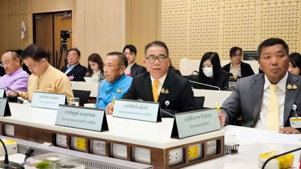 สว.ชี้เหตุระเบิดโรงงานปราจีนบุรี สะท้อนปัญหาใช้กฎหมาย-บกพร่องด้านปลอดภัย สว.ชี้เหตุระเบิดโรงงานปราจีนบุรี สะท้อนปัญหาใช้กฎหมาย-บกพร่องด้านปลอดภัย