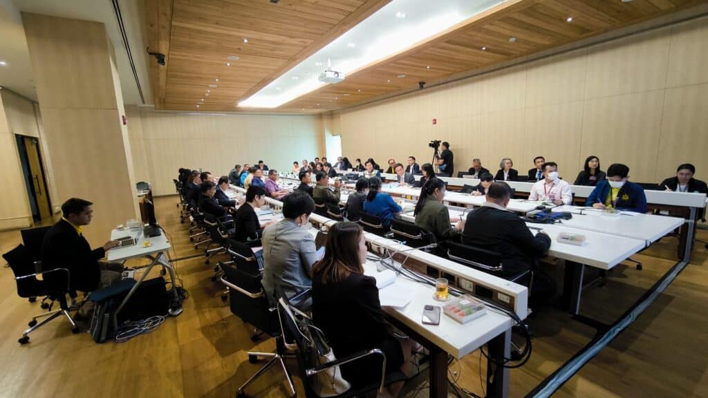 สว.ชี้เหตุระเบิดโรงงานปราจีนบุรี สะท้อนปัญหาใช้กฎหมาย-บกพร่องด้านปลอดภัย สว.ชี้เหตุระเบิดโรงงานปราจีนบุรี สะท้อนปัญหาใช้กฎหมาย-บกพร่องด้านปลอดภัย