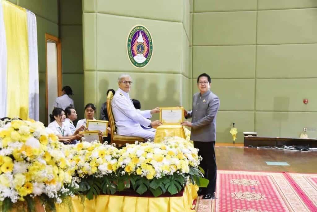 “จิรายุ”ปลื้มได้รับเกียรติเป็น”พ่อดีเด่นแห่งชาติ”ปี67 “จิรายุ”ปลื้มได้รับเกียรติเป็น”พ่อดีเด่นแห่งชาติ”ปี67