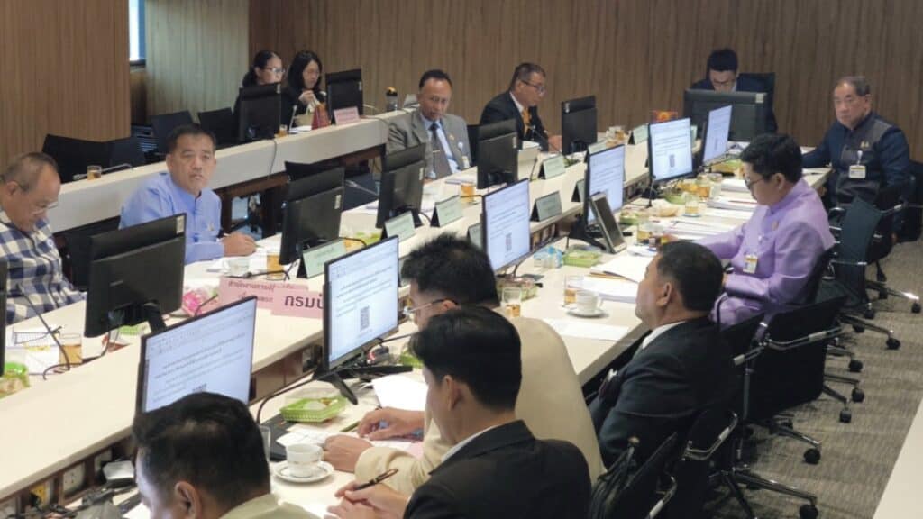 กมธ.ทรัพยากรธรรมชาติฯ วุฒิสภา เร่งคลี่ปมที่ดินทับซ้อนไร่ภูนับดาว กมธ.ทรัพยากรธรรมชาติฯ วุฒิสภา เร่งคลี่ปมที่ดินทับซ้อนไร่ภูนับดาว