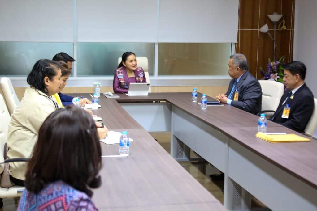อดีตสว."สิงห์ชัย"พบรมว.วัฒนธรรม หารือความร่วมมือสร้างสรรค์ อดีตสว."สิงห์ชัย"พบรมว.วัฒนธรรม หารือความร่วมมือสร้างสรรค์