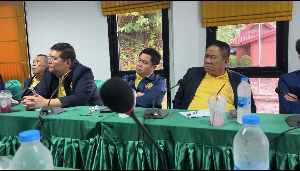 กมธ.ด้านทรัพยากรทางบก วุฒิสภาลงพื้นที่เขาสก ผลักดันความปลอดภัยทางน้ำ กมธ.ด้านทรัพยากรทางบก วุฒิสภาลงพื้นที่เขาสก ผลักดันความปลอดภัยทางน้ำ