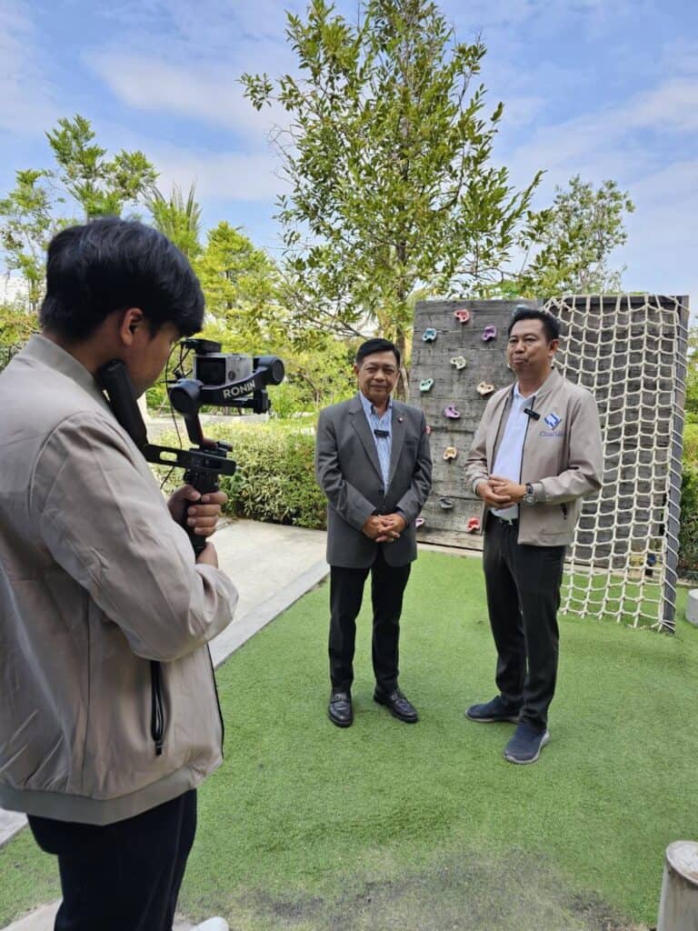 “อลงกรณ์“ร่วม “กฎบัตรไทย”ผนึก“บิ๊กแจ๊ส”คิกออฟโครงการเขตนวัตกรรมมูลค่าสูงจังหวัดปทุมธานี “อลงกรณ์“ร่วม “กฎบัตรไทย”ผนึก“บิ๊กแจ๊ส”คิกออฟโครงการเขตนวัตกรรมมูลค่าสูงจังหวัดปทุมธานี