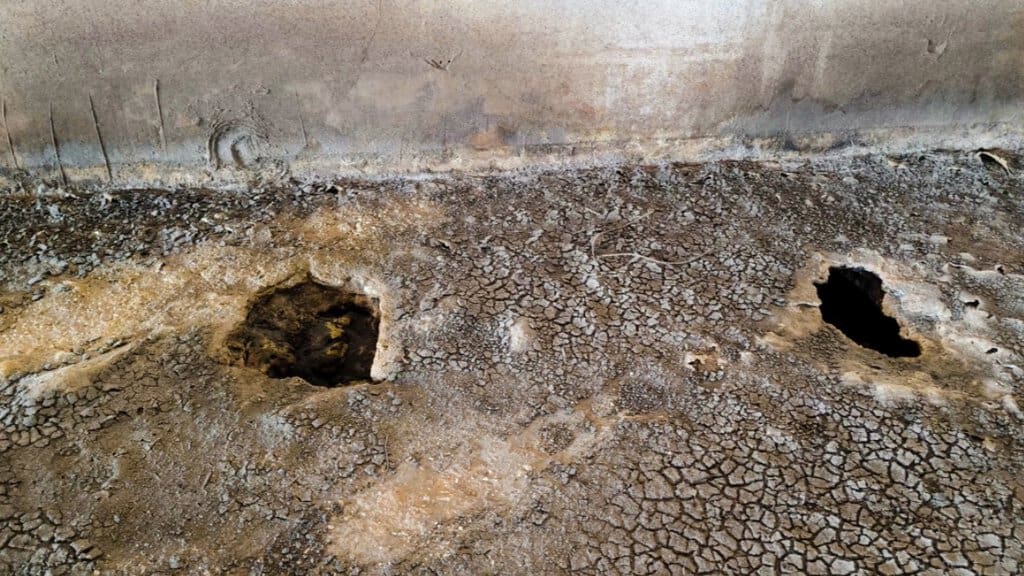 วุฒิสภาลงพื้นที่โกดังสารเคมีอยุธยา พบหลักฐานละเมิดกฎหมายร้ายแรง จี้รัฐบาลดำเนินคดีอย่างเด็ดขาด วุฒิสภาลงพื้นที่โกดังสารเคมีอยุธยา พบหลักฐานละเมิดกฎหมายร้ายแรง จี้รัฐบาลดำเนินคดีอย่างเด็ดขาด