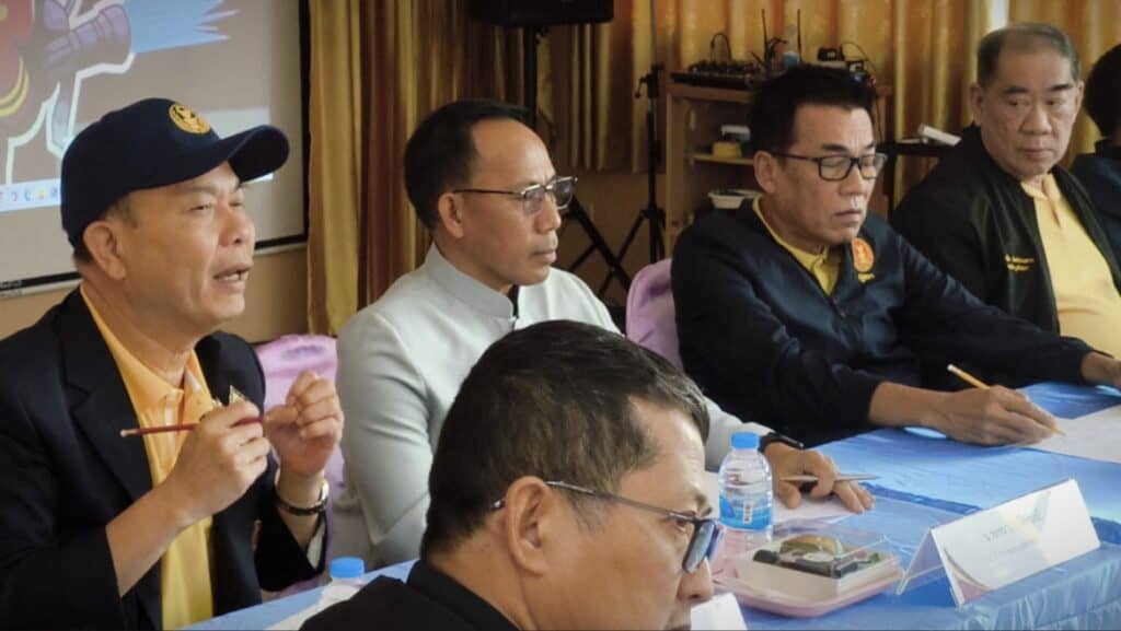 วุฒิสภาลุยตรวจจีนเทานำเข้าขยะพิษ วุฒิสภาลุยตรวจจีนเทานำเข้าขยะพิษ