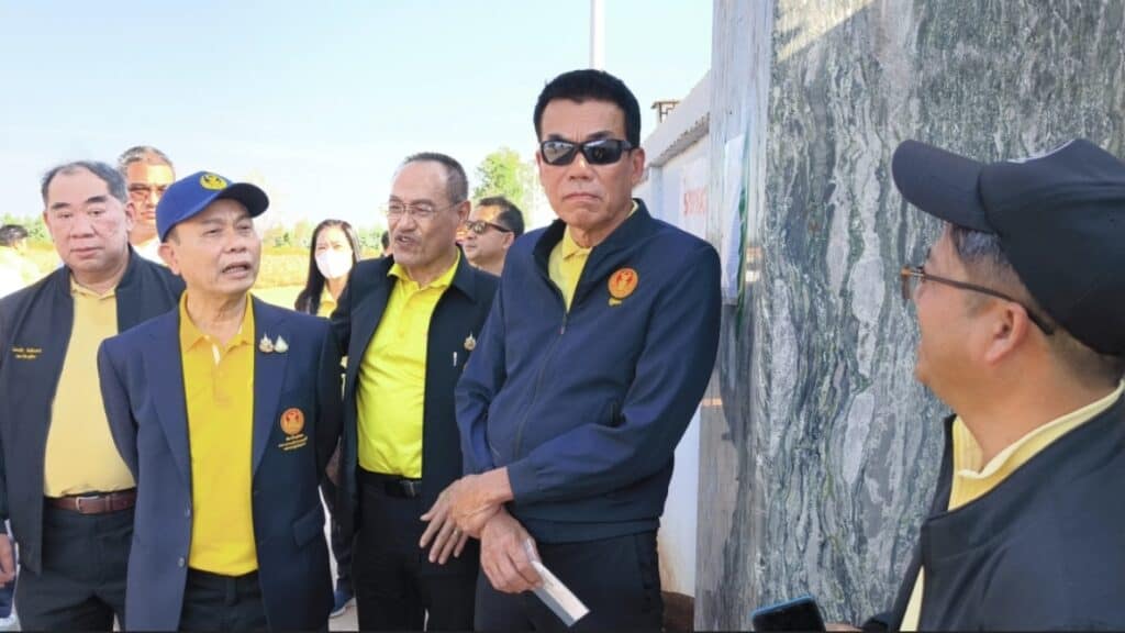 วุฒิสภาลุยตรวจจีนเทานำเข้าขยะพิษ วุฒิสภาลุยตรวจจีนเทานำเข้าขยะพิษ