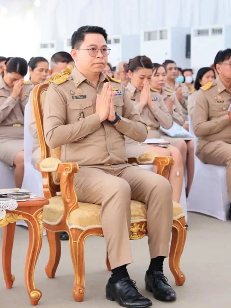 สกสค. ร่วมพิธีเจริญพระพุทธมนต์ถวายเป็นพุทธบูชาพระบรมสารีริกธาตุ