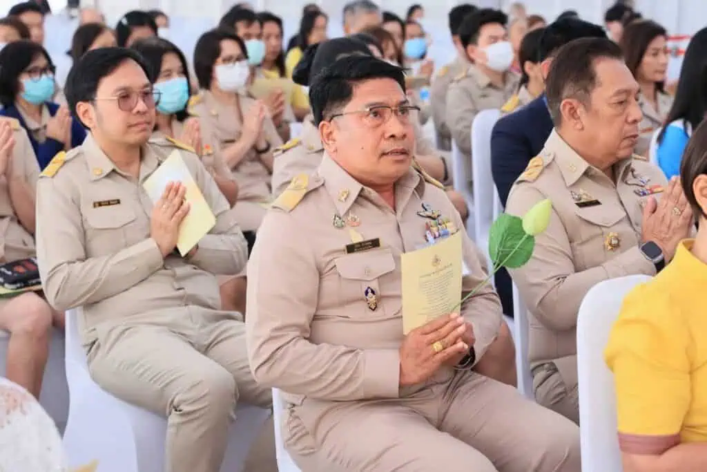 สกสค. ร่วมพิธีเจริญพระพุทธมนต์ถวายเป็นพุทธบูชาพระบรมสารีริกธาตุ