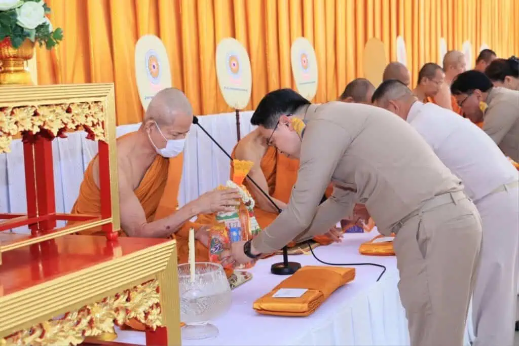 สกสค. ร่วมพิธีเจริญพระพุทธมนต์ถวายเป็นพุทธบูชาพระบรมสารีริกธาตุ