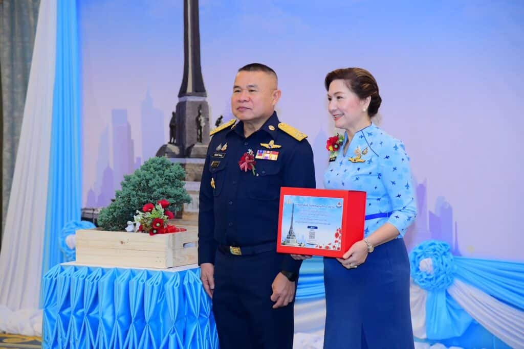 พสบ.ทอ.19 อุดหนุนดอกป๊อปปี้ เนื่องในวันทหารผ่านศึก 2568 พสบ.ทอ.19 อุดหนุนดอกป๊อปปี้ เนื่องในวันทหารผ่านศึก 2568