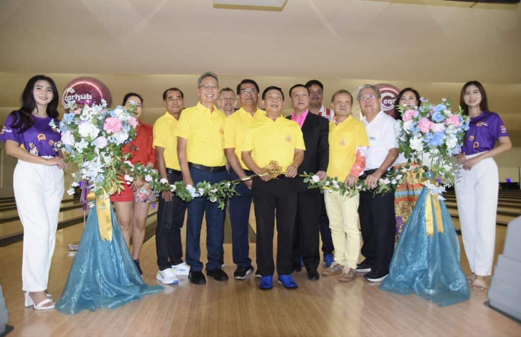 'อลงกรณ์ พลบุตร"' เป็น ปธ.เปิดการแข่งขันโบว์ลิ่งการกุศลเพื่อการศึกษา 'บุตร - ธิดา' ชมรมช่างภาพการเมือง ครั้งที่ 15 'อลงกรณ์ พลบุตร"' เป็น ปธ.เปิดการแข่งขันโบว์ลิ่งการกุศลเพื่อการศึกษา 'บุตร - ธิดา' ชมรมช่างภาพการเมือง ครั้งที่ 15