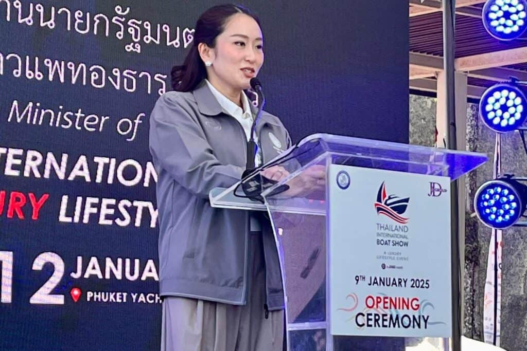 นายกฯ เปิดงานแสดงเรือนานาชาติแห่งประเทศไทย และลักซ์ชูรี่ไลฟ์สไตล์ ระบุ เคยทำงานเอกชนเข้าใจนักธุรกิจ พร้อมช่วยเคลียร์ความยุ่งยาก หนุนธุรกิจทางน้ำ - ท่องเที่ยวภูเก็ต นายกฯ เปิดงานแสดงเรือนานาชาติแห่งประเทศไทย และลักซ์ชูรี่ไลฟ์สไตล์ ระบุ เคยทำงานเอกชนเข้าใจนักธุรกิจ พร้อมช่วยเคลียร์ความยุ่งยาก หนุนธุรกิจทางน้ำ - ท่องเที่ยวภูเก็ต