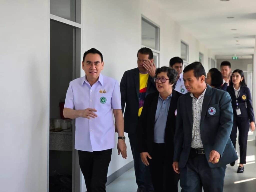 “เดชอิศม์-รมช.สธ.” นำประชุมสมาคมฌาปนกิจฯ อสม. เดินหน้า“รวมพลัง อสม.เป็นหนึ่งเดียว” “เดชอิศม์-รมช.สธ.” นำประชุมสมาคมฌาปนกิจฯ อสม. เดินหน้า“รวมพลัง อสม.เป็นหนึ่งเดียว”