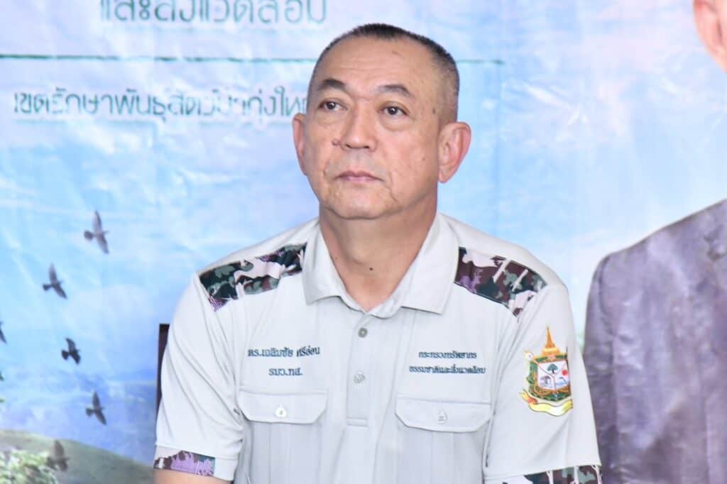 “เฉลิมชัย” บินตรวจทุ่งใหญ่นเรศวร วอน ทุกฝ่ายเฝ้าระวังไฟป่า สร้างความเข้าใจให้ “ชุมชน คน ป่า อยู่ร่วมกันได้” “เฉลิมชัย” บินตรวจทุ่งใหญ่นเรศวร วอน ทุกฝ่ายเฝ้าระวังไฟป่า สร้างความเข้าใจให้ “ชุมชน คน ป่า อยู่ร่วมกันได้”