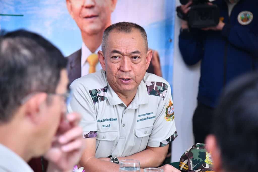 “เฉลิมชัย” บินตรวจทุ่งใหญ่นเรศวร วอน ทุกฝ่ายเฝ้าระวังไฟป่า สร้างความเข้าใจให้ “ชุมชน คน ป่า อยู่ร่วมกันได้” “เฉลิมชัย” บินตรวจทุ่งใหญ่นเรศวร วอน ทุกฝ่ายเฝ้าระวังไฟป่า สร้างความเข้าใจให้ “ชุมชน คน ป่า อยู่ร่วมกันได้”