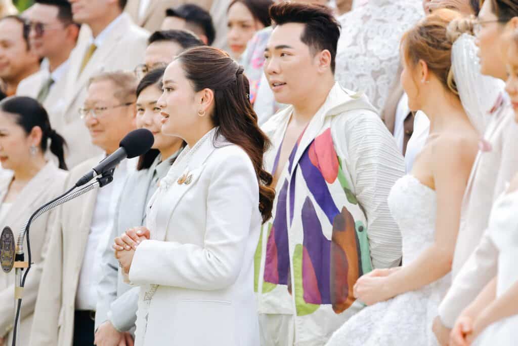 นายกฯ ถ่ายภาพประวัติศาสตร์ในโอกาสประกาศใช้กฎหมายสมรสเท่าเทียม ขอบคุณ ฝ่ายรัฐบาล - ฝ่ายค้าน - ภาคประชาชน ร่วมกันผลักดันจนสำเร็จ ยินดีที่มีความรักได้ทุกรูปแบบ นายกฯ ถ่ายภาพประวัติศาสตร์ในโอกาสประกาศใช้กฎหมายสมรสเท่าเทียม ขอบคุณ ฝ่ายรัฐบาล - ฝ่ายค้าน - ภาคประชาชน ร่วมกันผลักดันจนสำเร็จ ยินดีที่มีความรักได้ทุกรูปแบบ