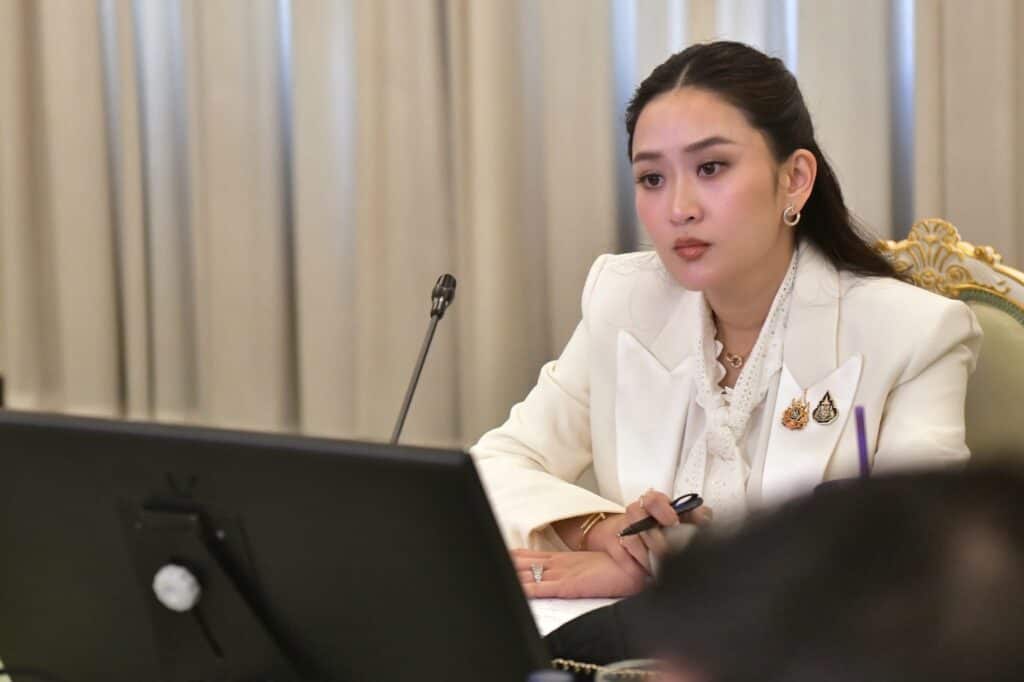 นายกฯ ประชุมติดตามการแก้ปัญหาฝุ่น PM 2.5 ย้ำหน่วยงานเร่งอัปเดตข้อมูล สร้างความมั่นใจให้ประชาชน นายกฯ ประชุมติดตามการแก้ปัญหาฝุ่น PM 2.5 ย้ำหน่วยงานเร่งอัปเดตข้อมูล สร้างความมั่นใจให้ประชาชน