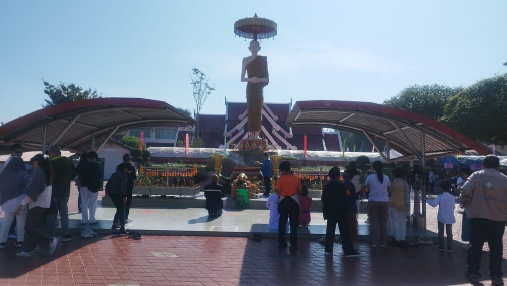 ครบรอบ 29 ปี วันละสังขาร หลวงพ่อเกษม เขมโก พระอริยสงฆ์เจ้า 15 มกราคม ของทุกปี ศิษยานุศิษย์ ทั่วสารทิศ ยังเนื่องแน่นไม่ขาดสาย ครบรอบ 29 ปี วันละสังขาร หลวงพ่อเกษม เขมโก พระอริยสงฆ์เจ้า 15 มกราคม ของทุกปี ศิษยานุศิษย์ ทั่วสารทิศ ยังเนื่องแน่นไม่ขาดสาย