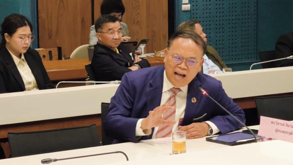 กมธ.สิ่งแวดล้อม วุฒิสภา เดินหน้าลุยเก็บข้อมูลปัญหาฝุ่นpm 2.5 กมธ.สิ่งแวดล้อม วุฒิสภา เดินหน้าลุยเก็บข้อมูลปัญหาฝุ่นpm 2.5