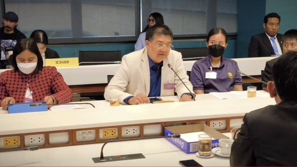 กมธ.สิ่งแวดล้อม วุฒิสภา พบทุนจีนรุกป่าฉะเชิงเทรา ทำทุเรียน 600 ไร่ กมธ.สิ่งแวดล้อม วุฒิสภา พบทุนจีนรุกป่าฉะเชิงเทรา ทำทุเรียน 600 ไร่