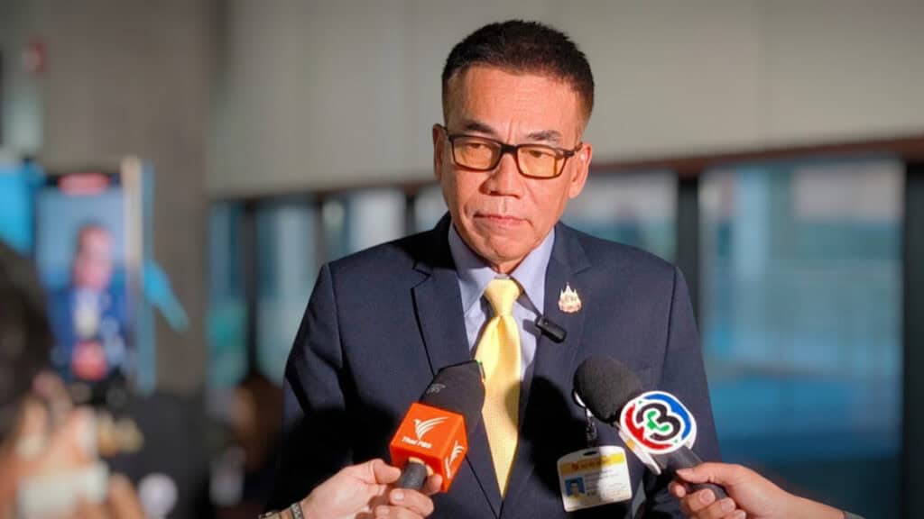 กมธ.สิ่งแวดล้อม วุฒิสภา พบทุนจีนรุกป่าฉะเชิงเทรา ทำทุเรียน 600 ไร่ กมธ.สิ่งแวดล้อม วุฒิสภา พบทุนจีนรุกป่าฉะเชิงเทรา ทำทุเรียน 600 ไร่