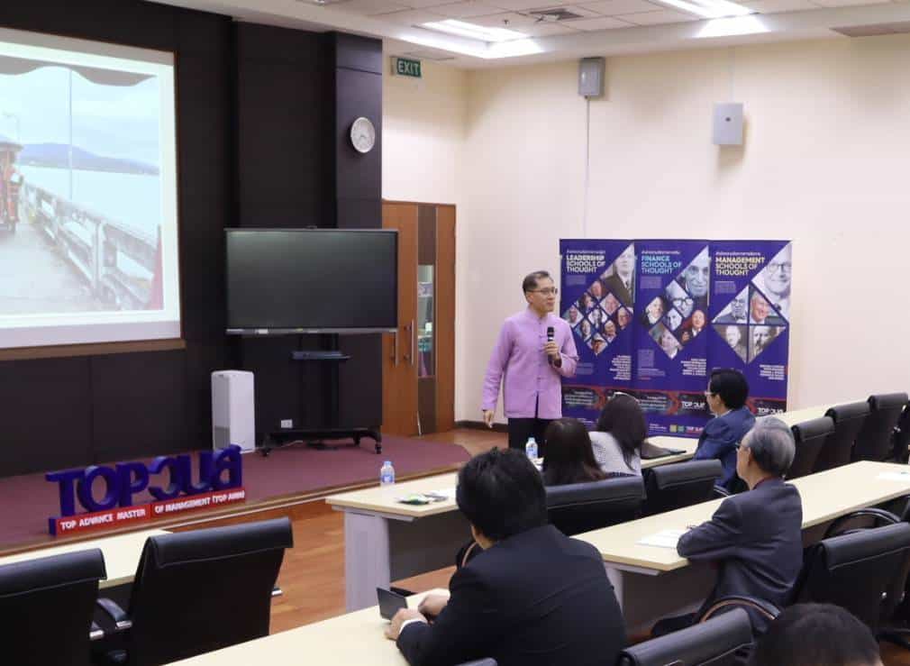 "วีระศักดิ์" บรรยายหลักสูตร Top วบส. รุ่นที่ 1 หัวข้อ "ขับเคลื่อนเศรษฐกิจไทยด้วยเศรษฐกิจสร้างสรรค์-ภาพยนต์-บันเทิง "วีระศักดิ์" บรรยายหลักสูตร Top วบส. รุ่นที่ 1 หัวข้อ "ขับเคลื่อนเศรษฐกิจไทยด้วยเศรษฐกิจสร้างสรรค์-ภาพยนต์-บันเทิง