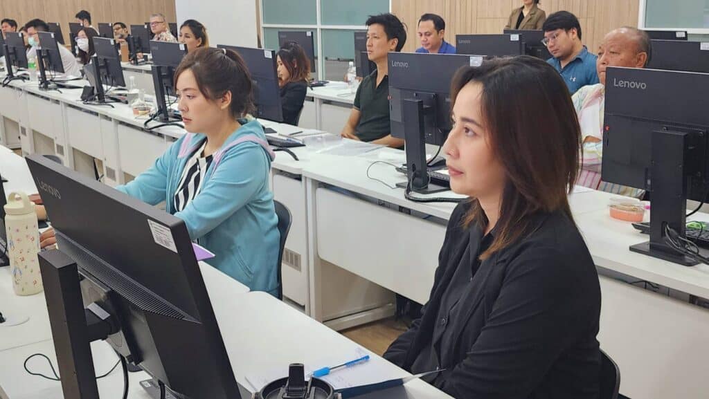 ม.กรุงเทพ อบรมใช้ AI ทำคอนเทนต์ สร้างผลงานธุรกิจอย่างมืออาชีพ