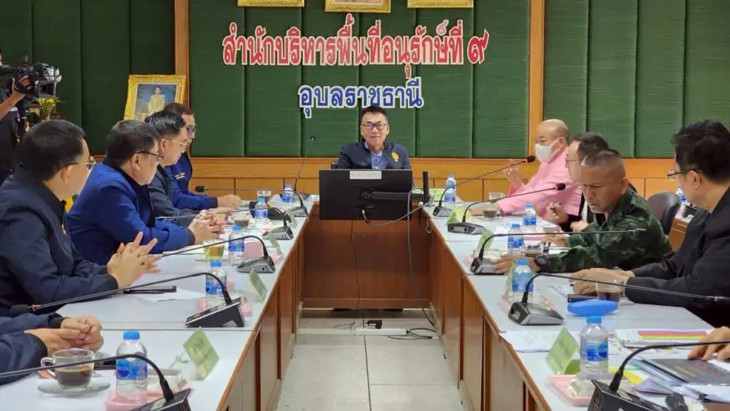 "สว.ชีวะภาพ" ปลุกคนไทย ! ชี้ 10 ปี จับเขมรตัดไม้พะยูงนับหมื่นคน ความเสียหายมหาศาล