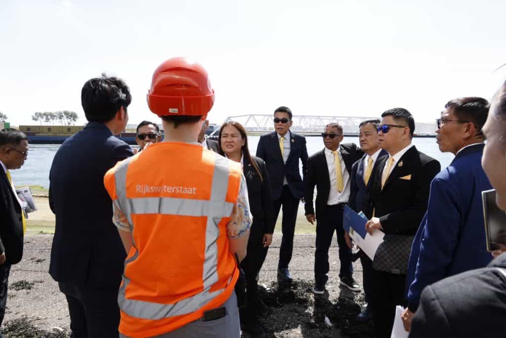 กมธ.สิ่งแวดล้อม วุฒิสภา ศึกษาระบบจัดการน้ำเมืองกังหันลม มัดรวมองค์ความรู้กระตุ้นรัฐบาลยกระดับรับมืออุทกภัย กมธ.สิ่งแวดล้อม วุฒิสภา ศึกษาระบบจัดการน้ำเมืองกังหันลม มัดรวมองค์ความรู้กระตุ้นรัฐบาลยกระดับรับมืออุทกภัย