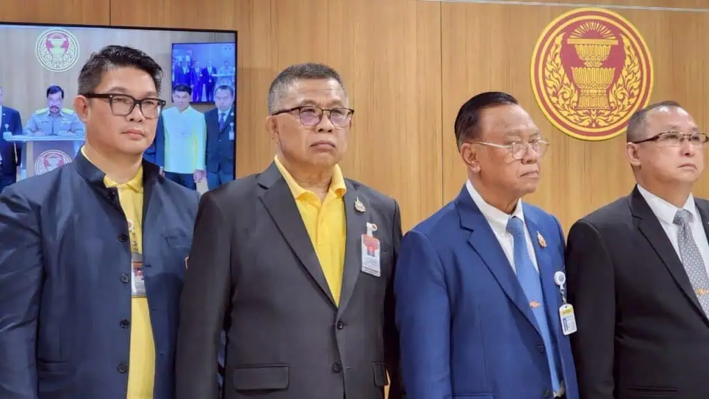 กมธ.ทหาร สว. จ่อเรียก “รักษาการนายกฯ” แจงข้อเท็จจริงปัญหาชายแดน ทั้งไทย-กัมพูชา และชายแดนใต้