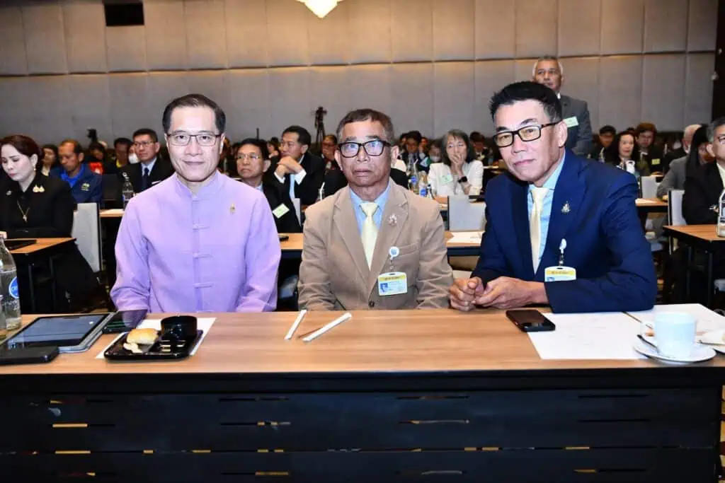 กมธ.สิ่งแวดล้อม ลุยแก้กฎหมายสาวถึง 'นายทุน' ทิ้งขยะพิษ ปรับนิยามครอบคลุม 'ปล่อยมลพิษ-กลิ่นเหม็น' ฟันฟอกเงิน-ยึดทรัพย์