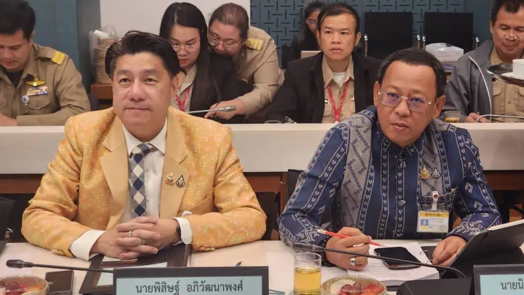 กมธ.ท่องเที่ยวกีฬา วุฒิสภา ห่วง “เที่ยวไทยคนละครึ่ง” สะดุด เหตุไม่ใช้ “เป๋าตังค์”