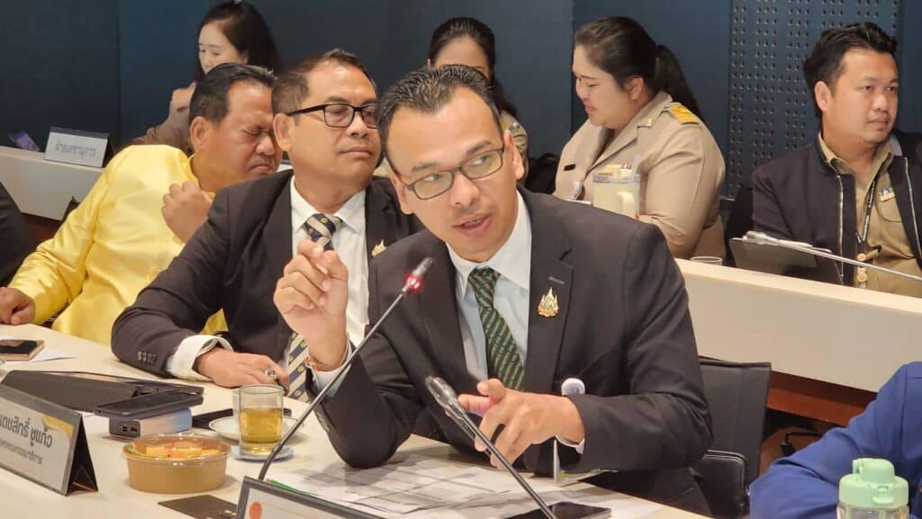 กมธ.เกษตรฯ วุฒิสภา หนุนใช้ “เช็คแล้ง” แอปสู้ภัยแล้งซ้ำซาก หวังเกษตรกรรอด กมธ.เกษตรฯ วุฒิสภา หนุนใช้ “เช็คแล้ง” แอปสู้ภัยแล้งซ้ำซาก หวังเกษตรกรรอด