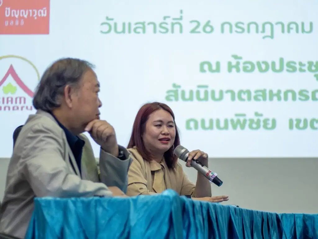 วงเสวนาชำแหละ ‘วิกฤติสื่อไทย’ เมื่อความน่าเชื่อถือขายไม่ได้ และนโยบายรัฐอุ้มไม่เป็น