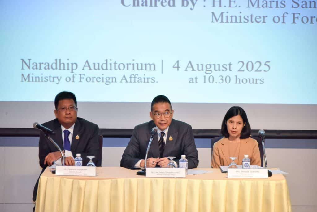 ‘มาริษ‘ เชิญทูต-องค์กรนานาชาติกว่า 74 ประเทศ เข้าฟังสถานการณ์ชายแดนไทย-กัมพูชา ‘มาริษ‘ เชิญทูต-องค์กรนานาชาติกว่า 74 ประเทศ เข้าฟังสถานการณ์ชายแดนไทย-กัมพูชา