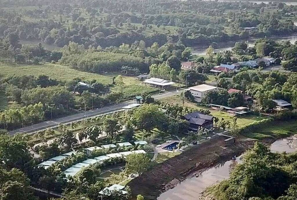 บิ๊กเต่านำทีมตำรวจรวบ "จอนนี่ มือปราบ" และภรรยา ฐานสนับสนุนเจ้าพนักงานปฏิบัติหน้าที่มิชอบ บิ๊กเต่านำทีมตำรวจรวบ "จอนนี่ มือปราบ" และภรรยา ฐานสนับสนุนเจ้าพนักงานปฏิบัติหน้าที่มิชอบ