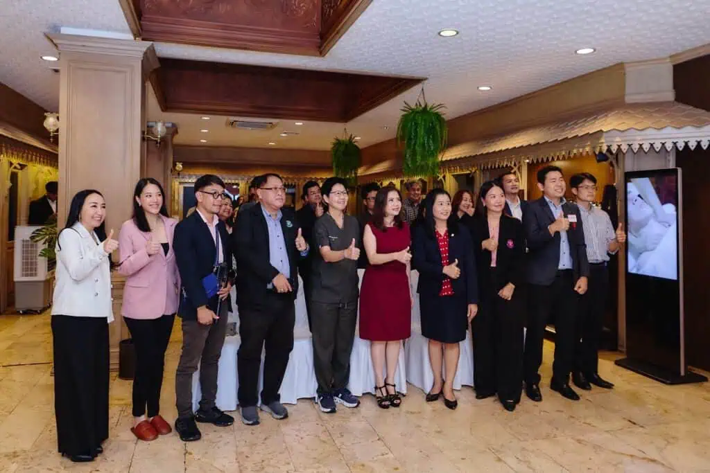 สกสค.กรุงเทพมหานคร จับมือ “แจ่มจันทร์” เสริมทัพสวัสดิการ มอบส่วนลดค่าครองชีพแก่ครูทั่วประเทศ