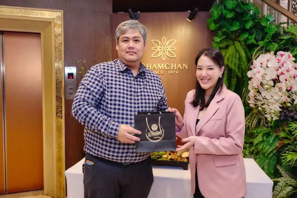 สกสค.กรุงเทพมหานคร จับมือ “แจ่มจันทร์” เสริมทัพสวัสดิการ มอบส่วนลดค่าครองชีพแก่ครูทั่วประเทศ