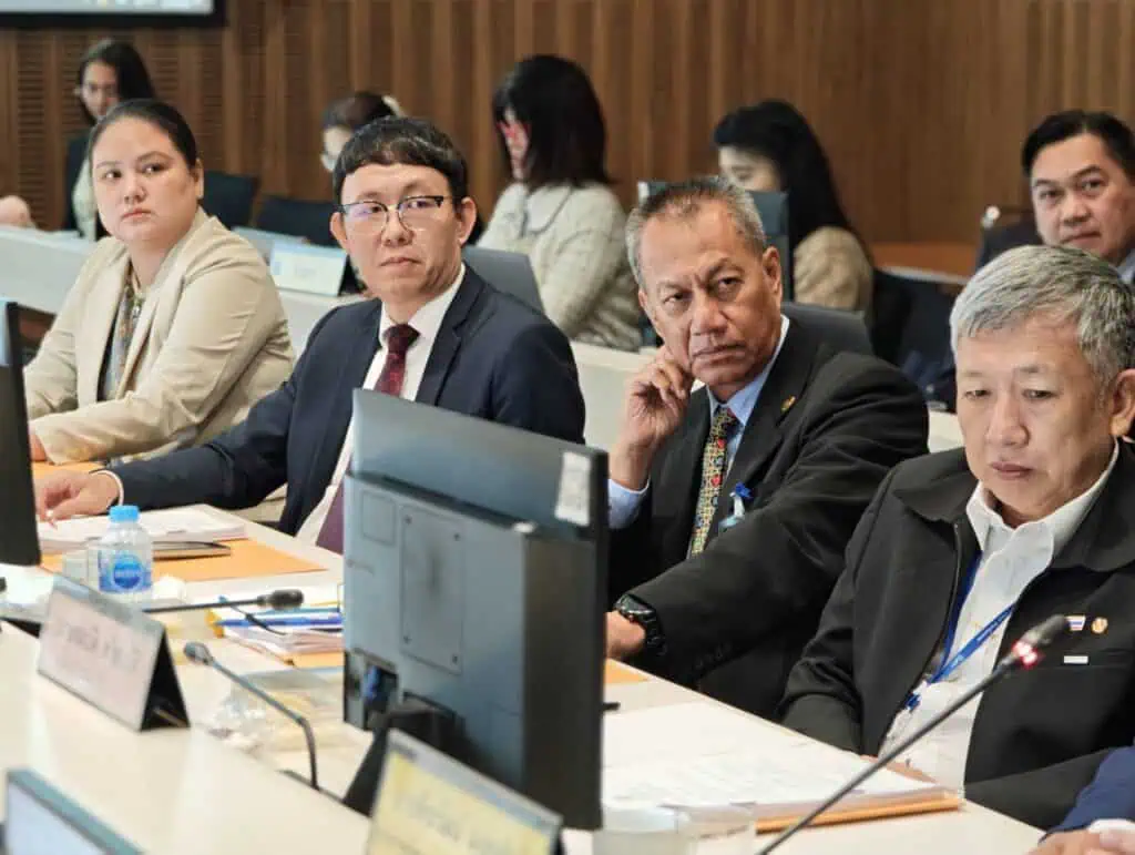 สว.เสนอตั้งกองทุนพิเศษแก้ปัญหางบซีเกมส์ กำชับแต่งสนามแข่งเสร็จก่อน 1 เดือน สว.เสนอตั้งกองทุนพิเศษแก้ปัญหางบซีเกมส์ กำชับแต่งสนามแข่งเสร็จก่อน 1 เดือน