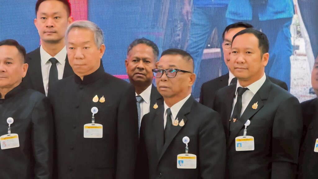 "บิ๊กเกรียง" โชว์ผลงาน 1 ปี "สว.พบประชาชน" รับเรื่องร้องทุกข์ 1,270! ปัญหาสังคม-ปากท้องพุ่ง ชี้ ทบทวน MOU 43