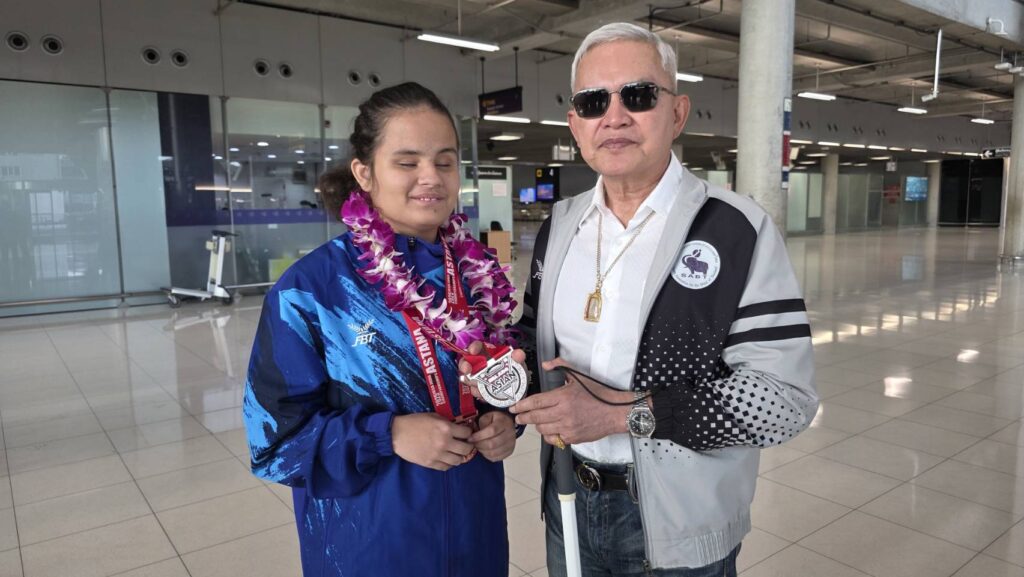 นายกอำนวย ร่วมยินดี “ทัพยูโดคนตาบอดไทย คว้า 3 เหรียญ ที่ 3 เอเชีย” นายกอำนวย ร่วมยินดี “ทัพยูโดคนตาบอดไทย คว้า 3 เหรียญ ที่ 3 เอเชีย”