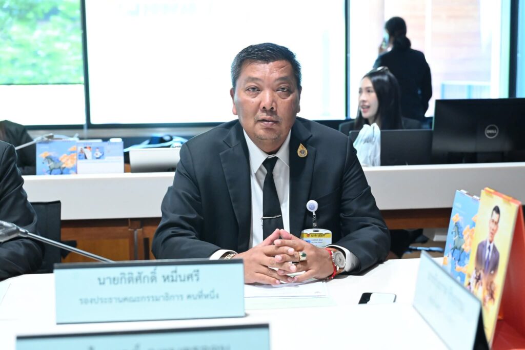 "สว.ชีวะภาพ" ลุยปั้น "สิงห์บุรี แซนบ็อกซ์" พลิกโฉมลุ่มน้ำแม่ลาสู่เมืองคาร์บอนต่ำ "สว.ชีวะภาพ" ลุยปั้น "สิงห์บุรี แซนบ็อกซ์" พลิกโฉมลุ่มน้ำแม่ลาสู่เมืองคาร์บอนต่ำ