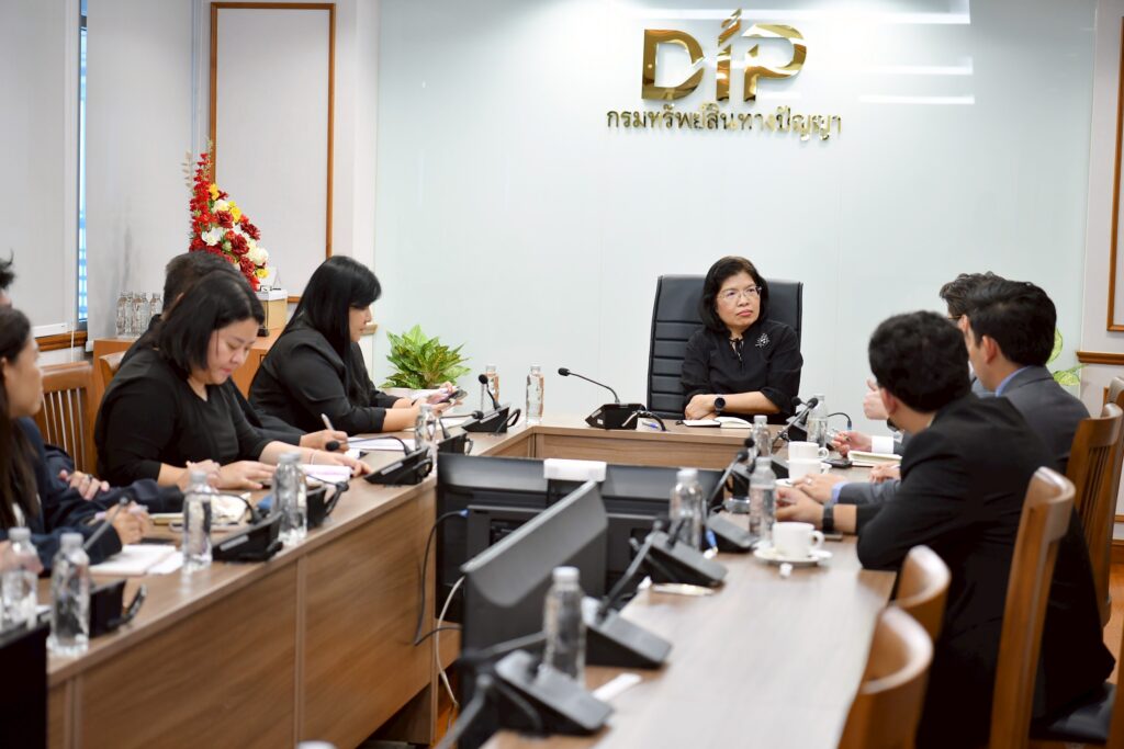 กรมทรัพย์สินทางปัญญา ผนึกกำลังลาซาด้า เปิดร้าน GI ดันยอดขายออนไลน์ พร้อมยกระดับมาตรการปราบปรามสินค้าละเมิดทรัพย์สินทางปัญญาอย่างเข้มงวด