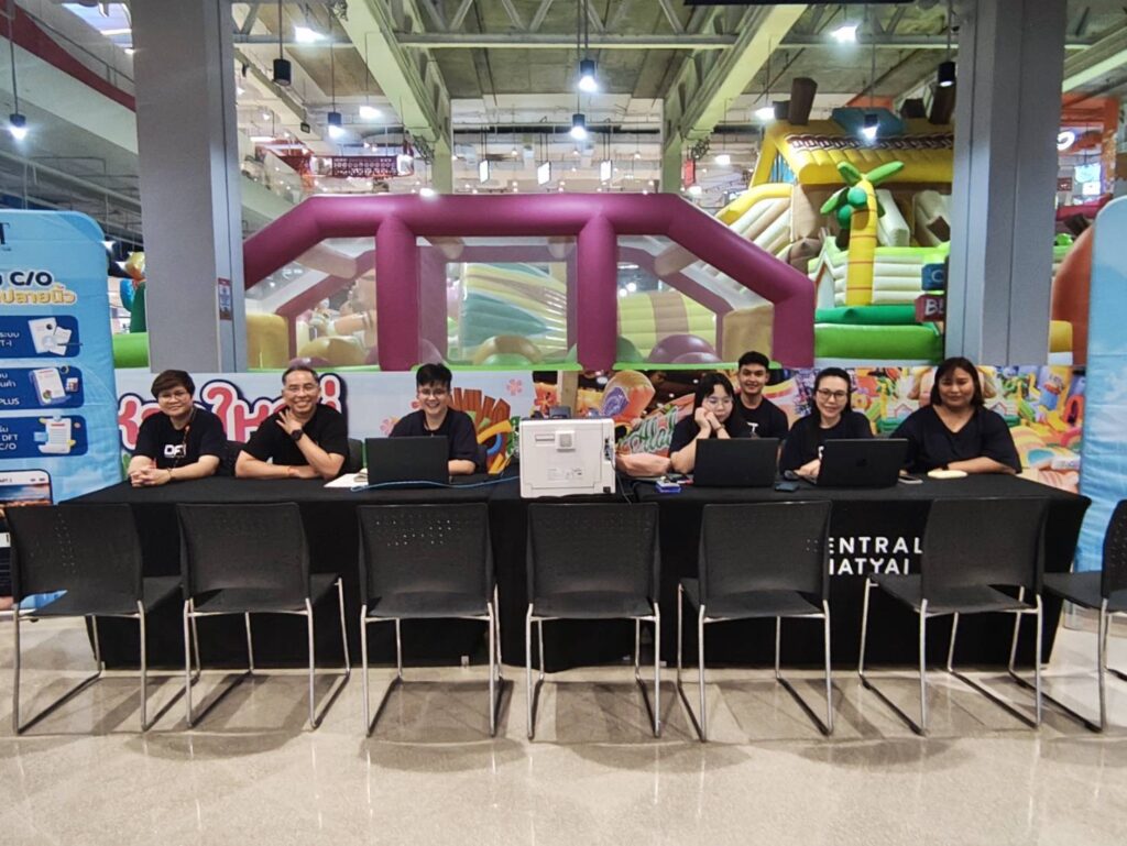 กรมการค้าต่างประเทศ ตั้งศูนย์ “DFT Mobile Office” กลางเมืองหาดใหญ่ ให้บริการผู้ประกอบการฝ่าวิกฤตน้ำท่วมไปด้วยกัน 