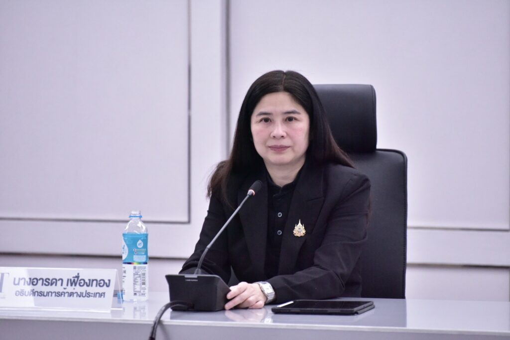 พาณิชย์ ตั้งเป้าค้าชายแดน ผ่านแดนปี 69 มูลค่า 1.9 ล้านล้านบาท เพิ่ม 2.7% จากปีนี้มีมูลค่า 1.85 ล้านล้านบาท ยอดค้าชายแดน จากเมียนมาลด และกัมพูชาเหลือ 0 บาท พาณิชย์ ตั้งเป้าค้าชายแดน ผ่านแดนปี 69 มูลค่า 1.9 ล้านล้านบาท เพิ่ม 2.7% จากปีนี้มีมูลค่า 1.85 ล้านล้านบาท ยอดค้าชายแดน จากเมียนมาลด และกัมพูชาเหลือ 0 บาท