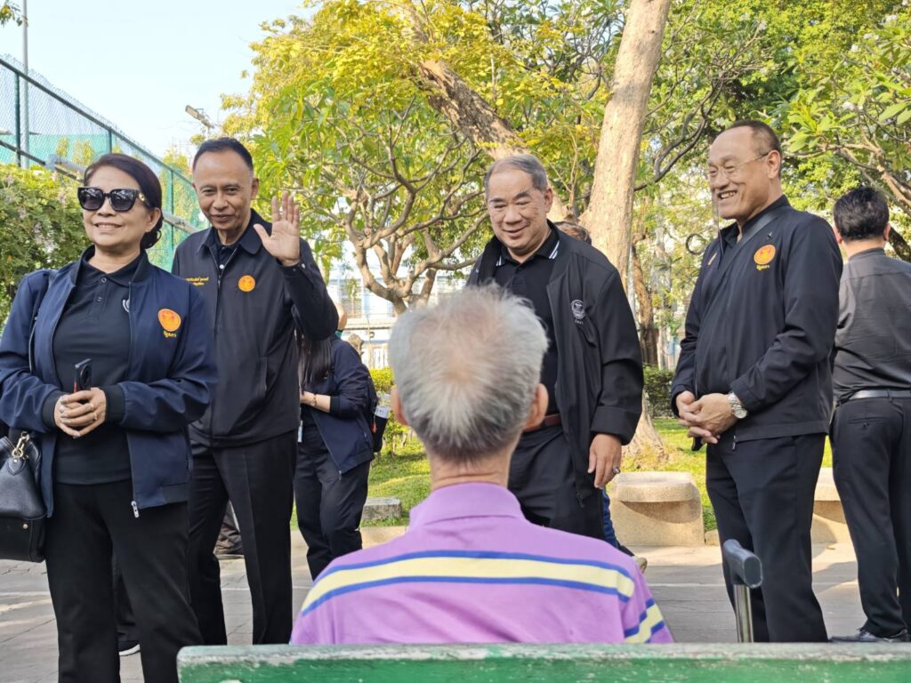 'สว.จีระศักดิ์' นำทีมส่องไม้ของกลางกรมศุลฯ ผงะ 'พะยูง-ประดู่' เกือบ 2 แสนท่อน จ่อสังคายนาระเบียบดึงใช้ประโยชน์ชาติ! 'สว.จีระศักดิ์' นำทีมส่องไม้ของกลางกรมศุลฯ ผงะ 'พะยูง-ประดู่' เกือบ 2 แสนท่อน จ่อสังคายนาระเบียบดึงใช้ประโยชน์ชาติ!