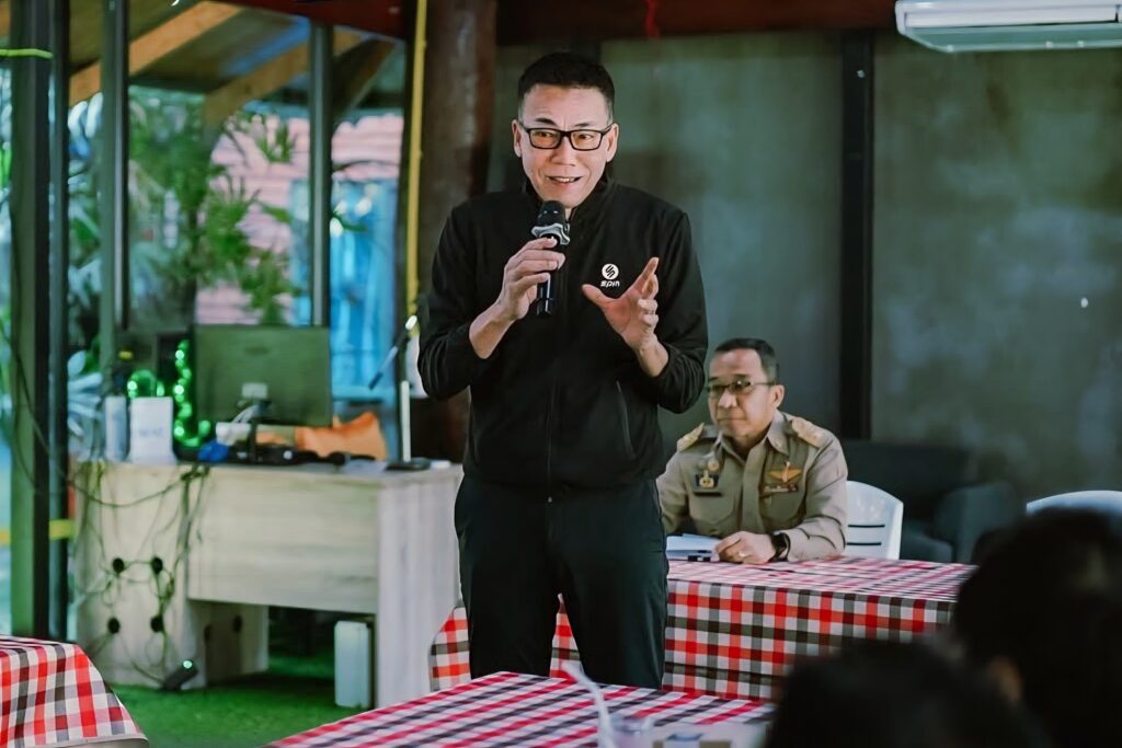 'สว.ชีวะภาพ' นำทัพ! คิกออฟ ‘สิงห์บุรี แซนบ็อกซ์’ เชื่อม ‘แม่ลา-บึงบอระเพ็ด’ ระเบียงเศรษฐกิจนิเวศแห่งใหม่” 'สว.ชีวะภาพ' นำทัพ! คิกออฟ ‘สิงห์บุรี แซนบ็อกซ์’ เชื่อม ‘แม่ลา-บึงบอระเพ็ด’ ระเบียงเศรษฐกิจนิเวศแห่งใหม่”